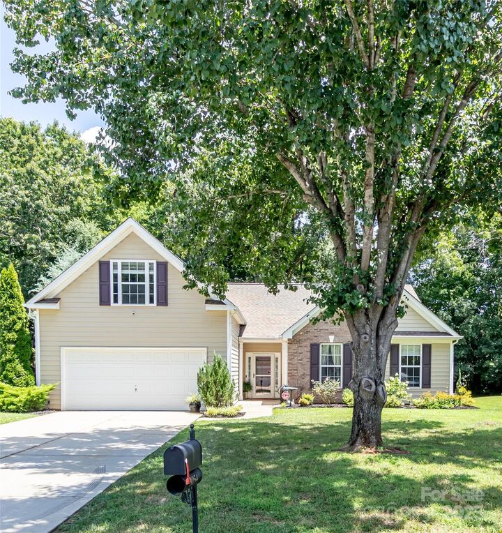 Property Photo: 3054 Orion Drive SC 29707