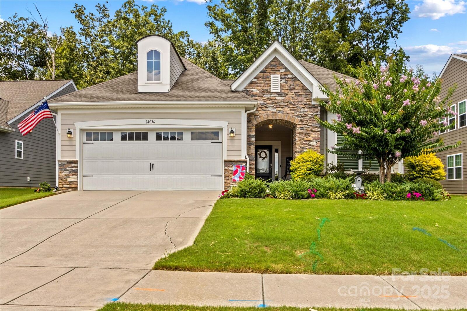 Property Photo: 14036 Asbury Park Road NC 28078