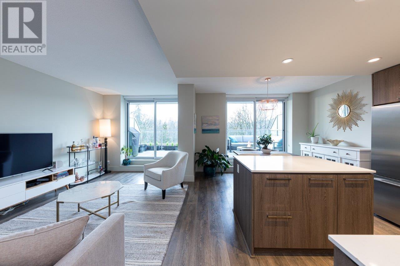 Property Photo: 680 Seylynn Crescent 608 BC V7J 0B5