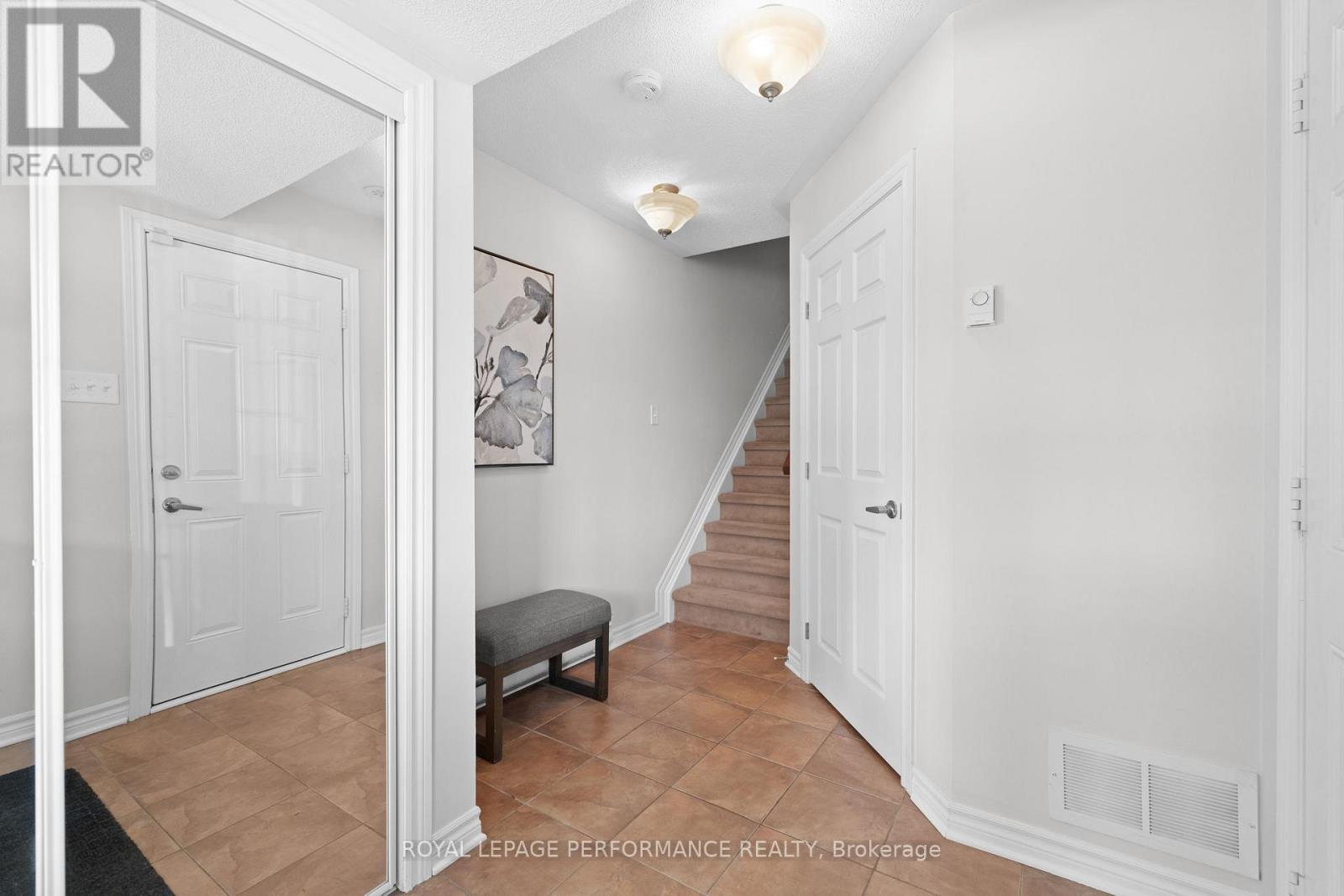 Property Photo:  2527 Waterlilly Way  ON K2J 0K2 