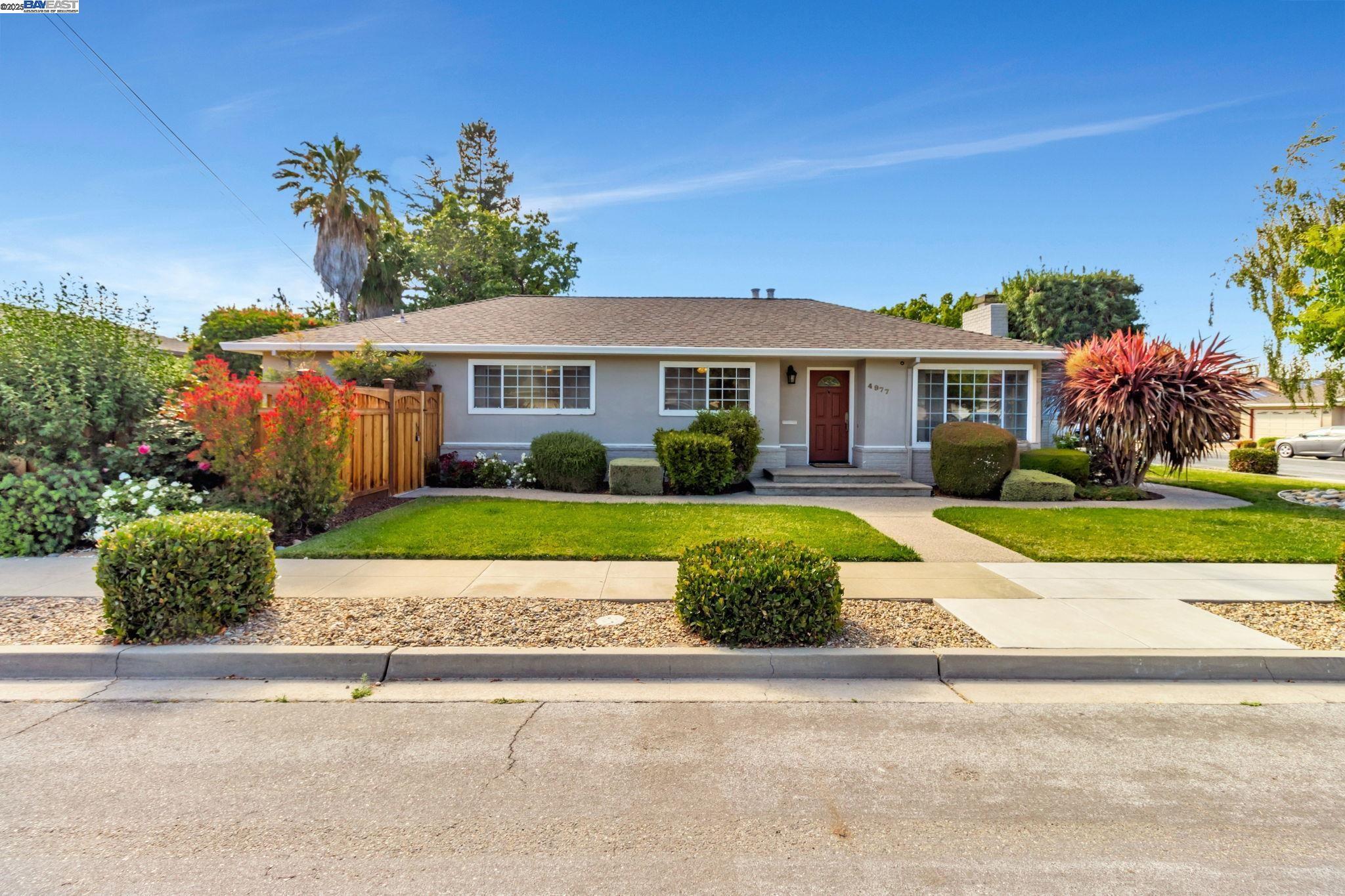 Property Photo:  4977 Evans Ave  CA 94536 
