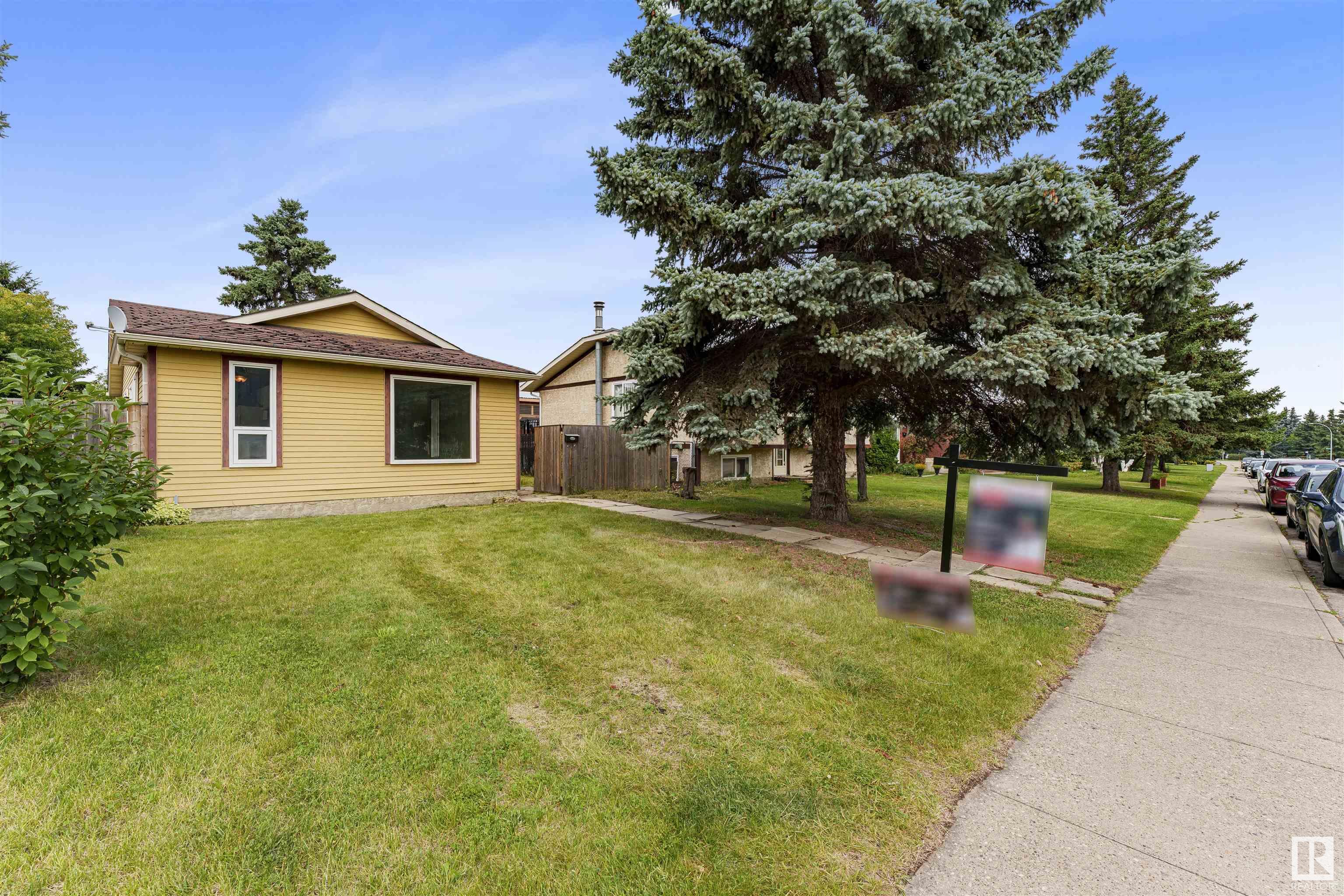 Property Photo: 1758 37 Street NW AB T6L 2R3