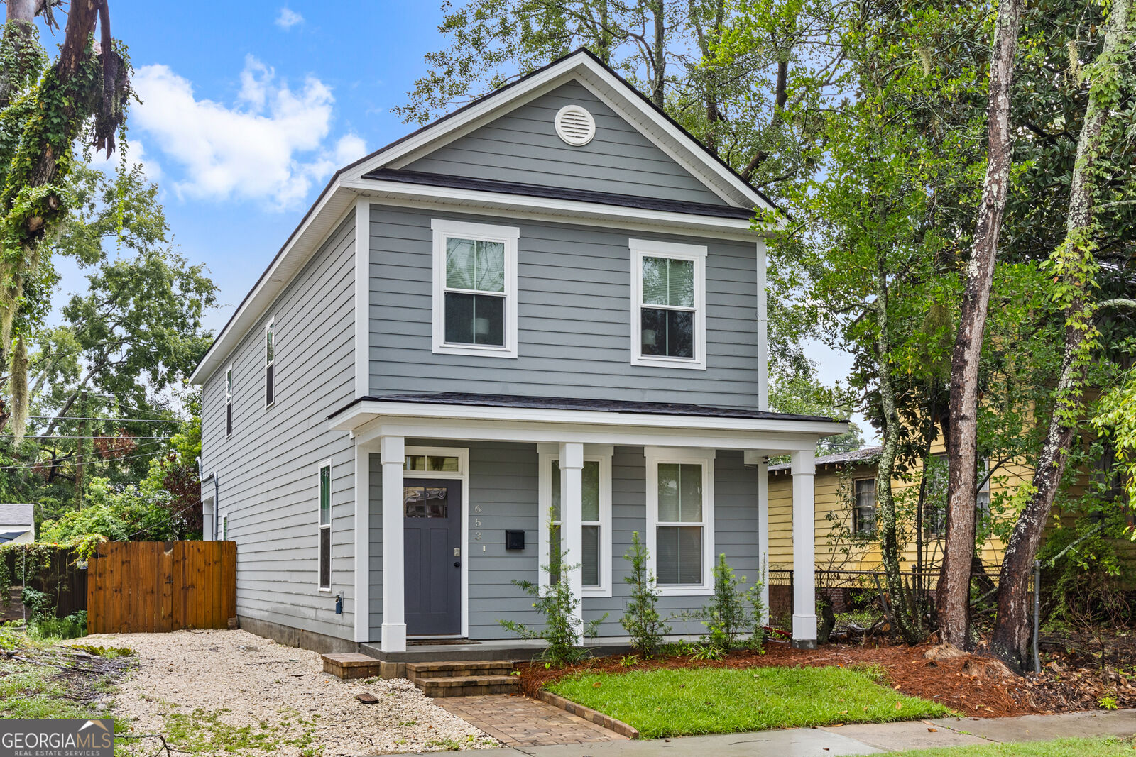 Property Photo:  653 Seiler Avenue  GA 31401 