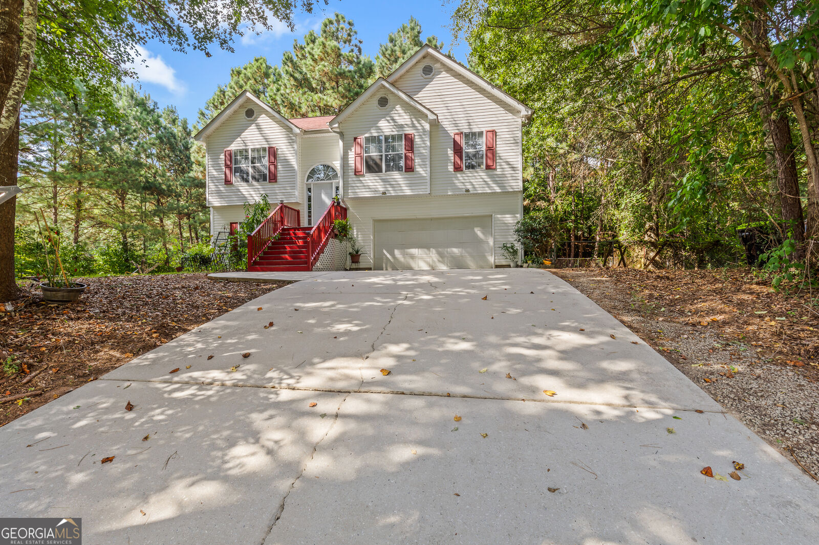 Property Photo:  90 Pegasus Trace  GA 30263 