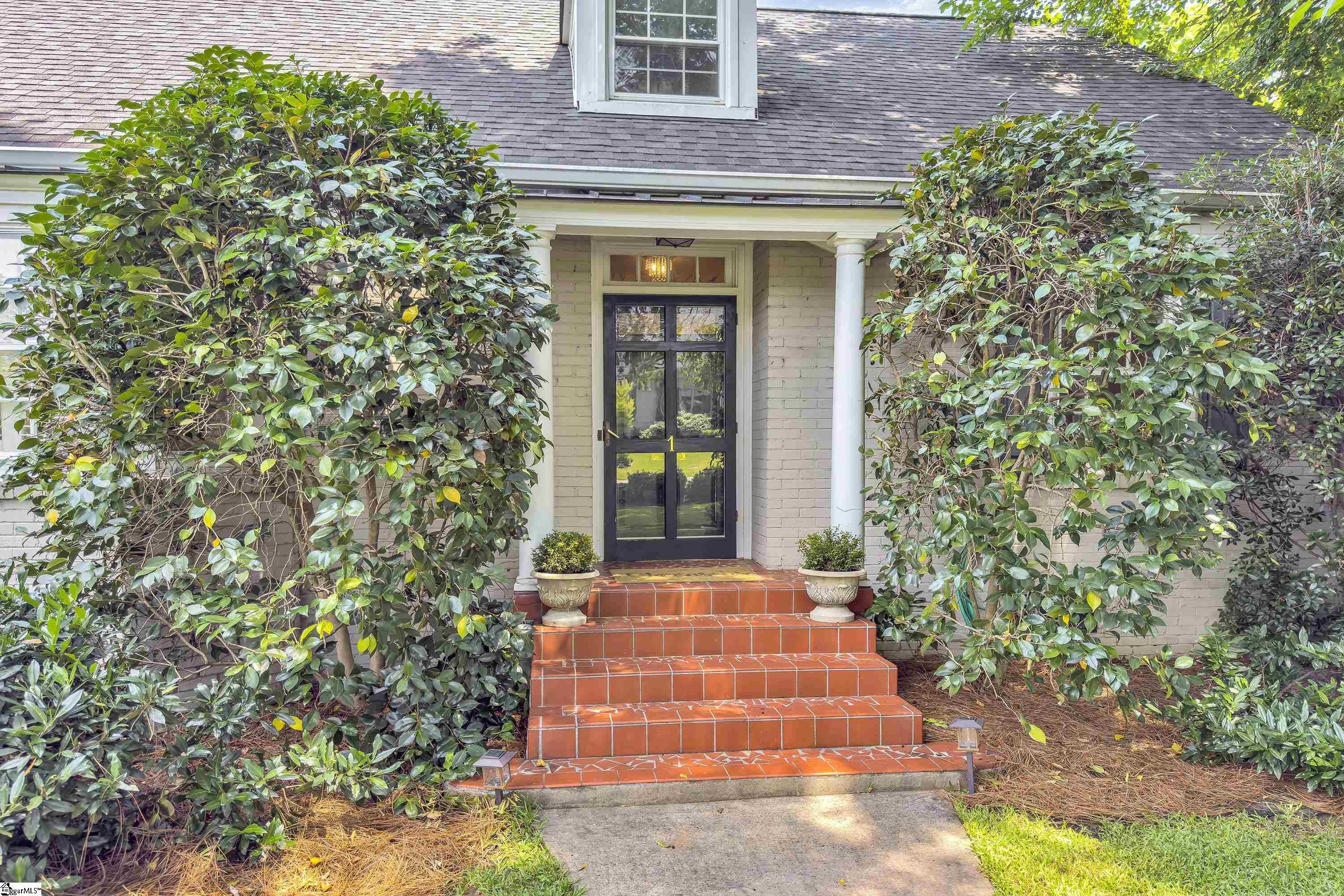 Property Photo:  1 Longview Terrace  SC 29605 