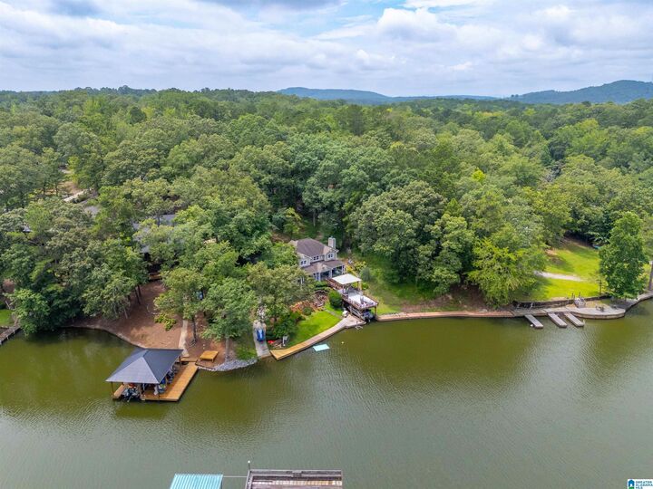 Property Photo: 284 S Lake Hills Lane AL 35160