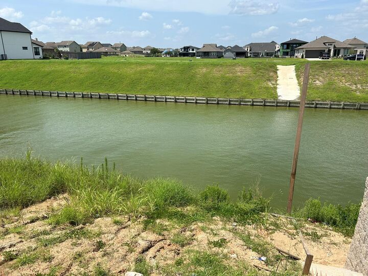 Property Photo:  12578 St Louis Court  TX 77318 