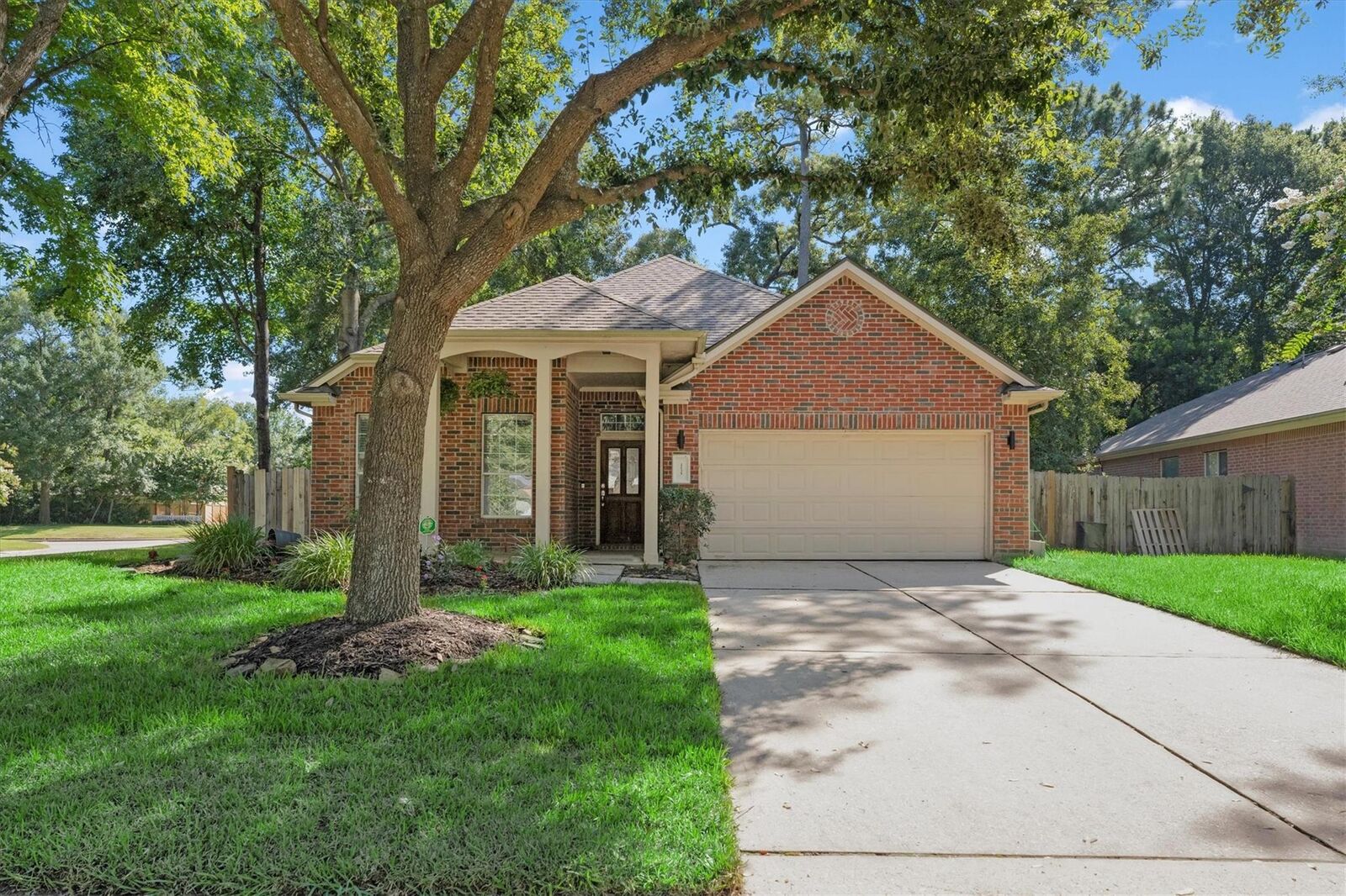 Property Photo:  2135 Westover Park Circle  TX 77386 