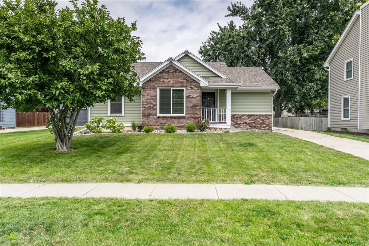 Property Photo:  4721 Westwood Drive  IA 50265 