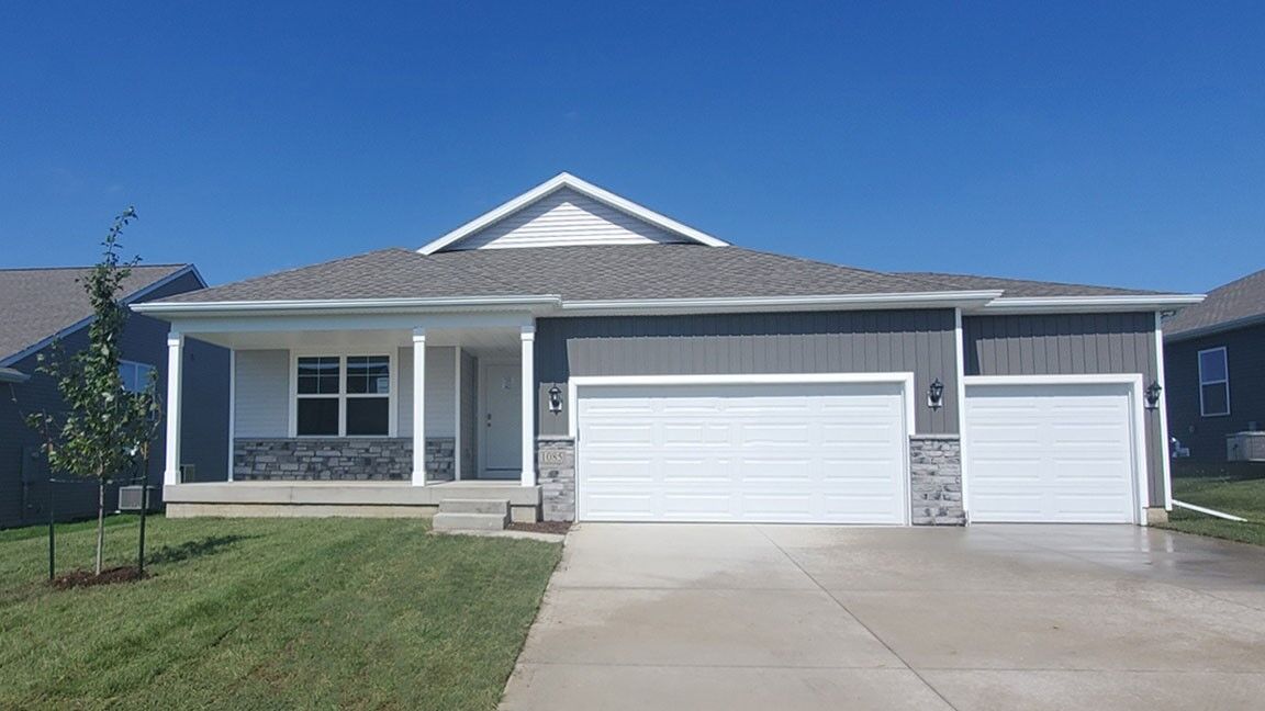 Property Photo:  5528 NE Sienna Drive  IA 50021 