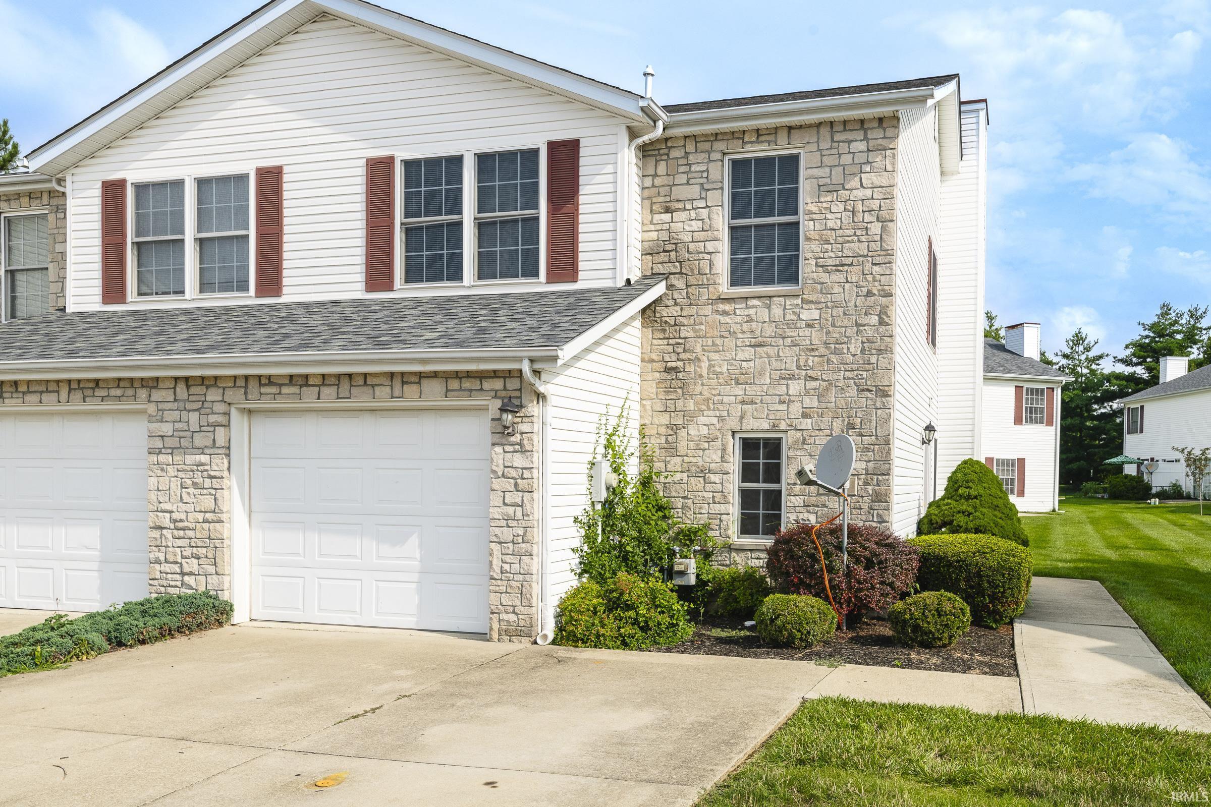Property Photo: 2624 E Oaklawn Court IN 47401