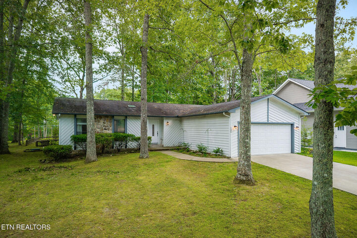 Property Photo:  145 Anglewood Drive  TN 38558 