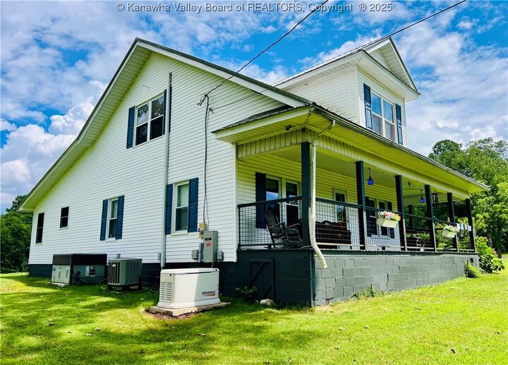 Property Photo:  59 Vealey Lane  WV 25248 