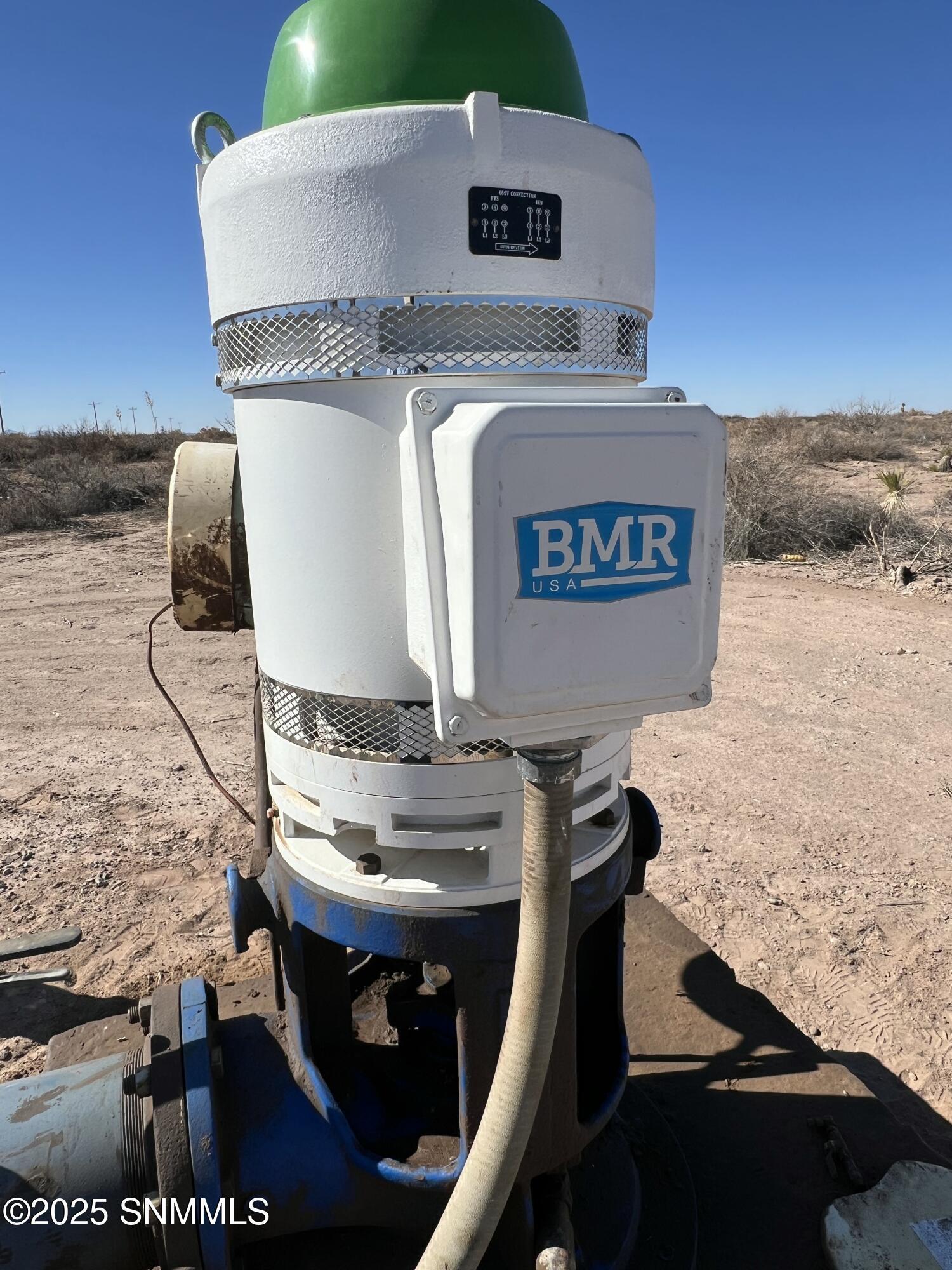 Property Photo:  990 SW New Frontier Drive  NM 88030 
