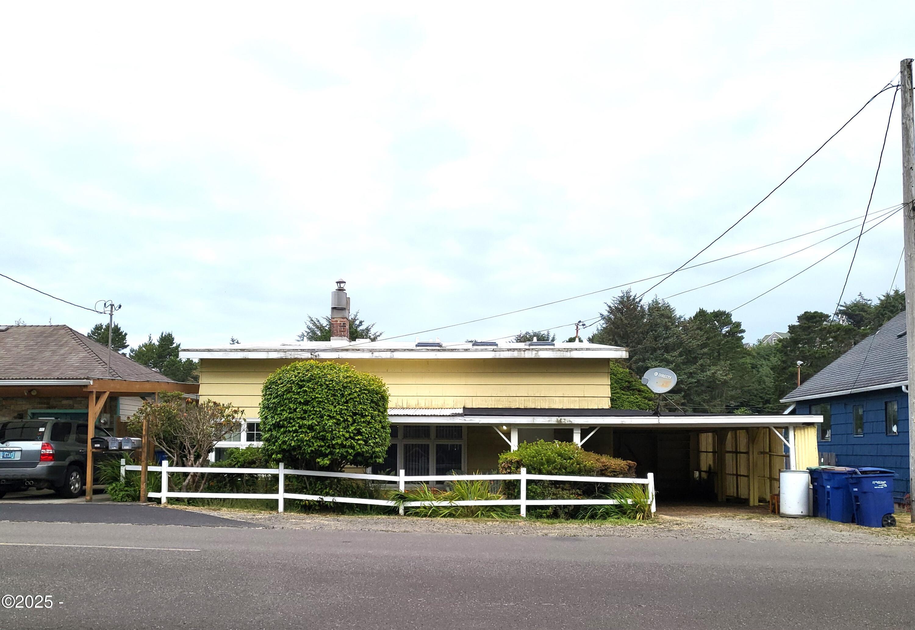 Property Photo: 3033 SW Coast Avenue OR 97367