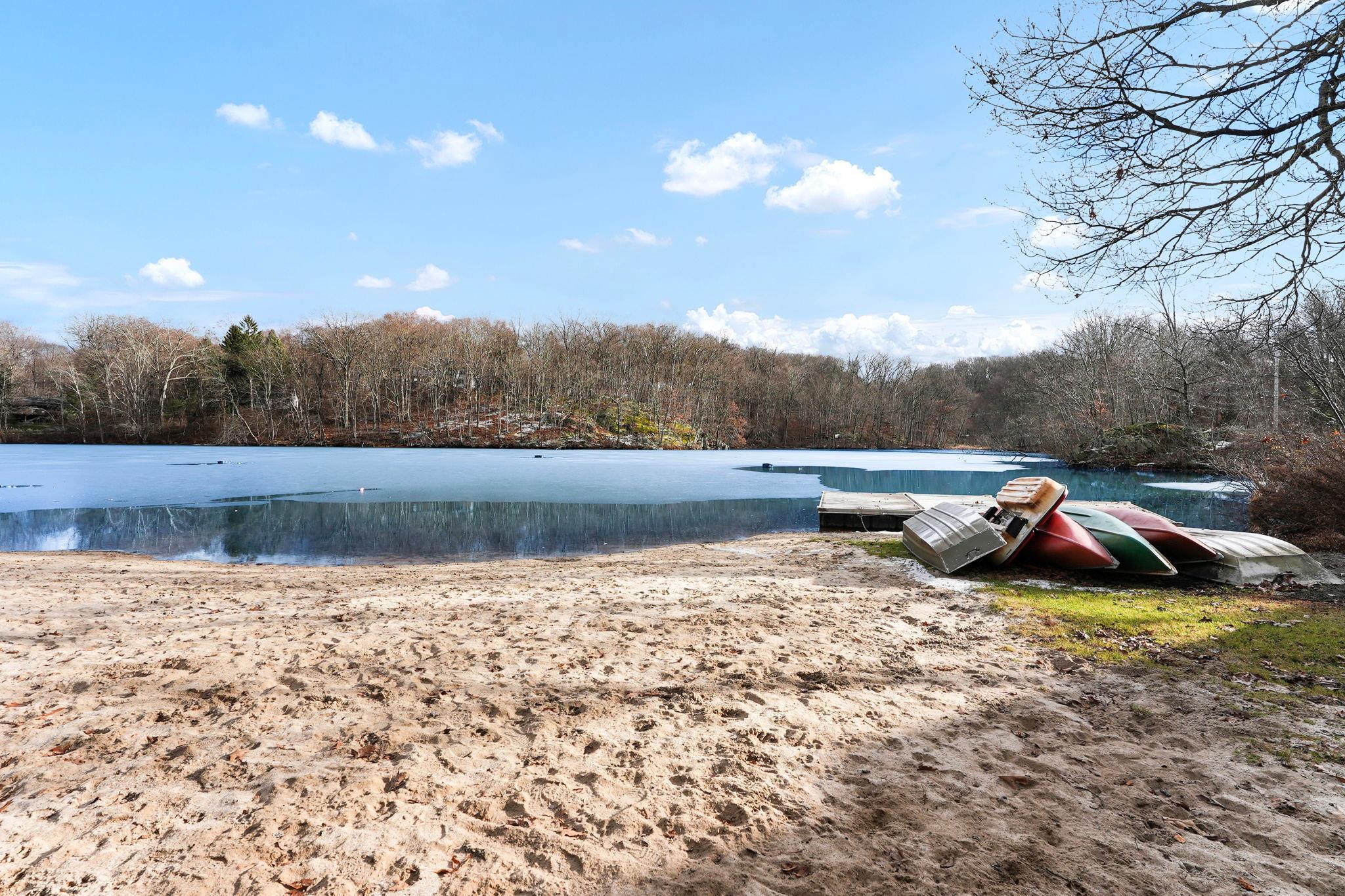 Property Photo: 17 W Main Street NY 10526