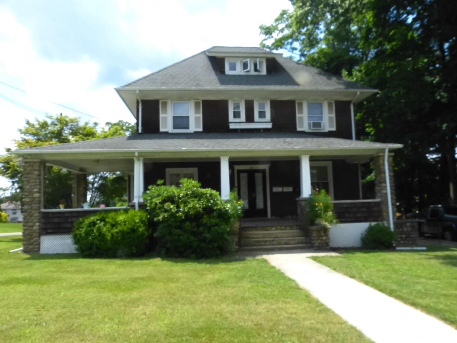 Property Photo:  27 S Middletown Road  NY 10965 