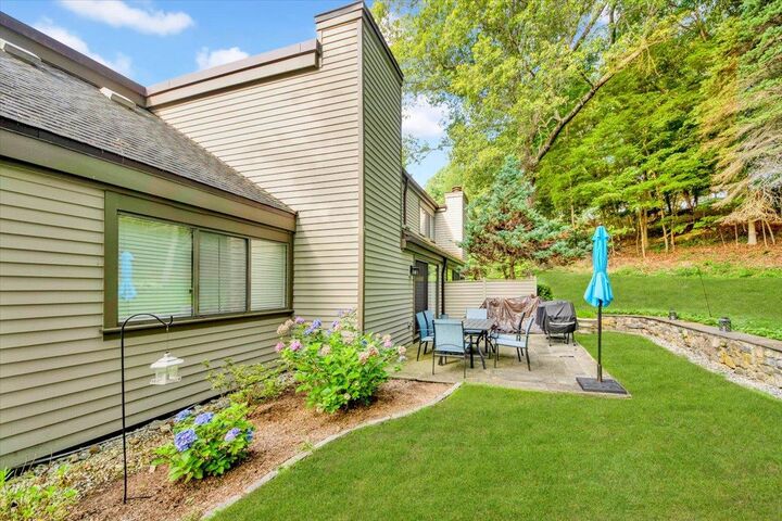 Property Photo:  228 Heritage Hills B  NY 10589 