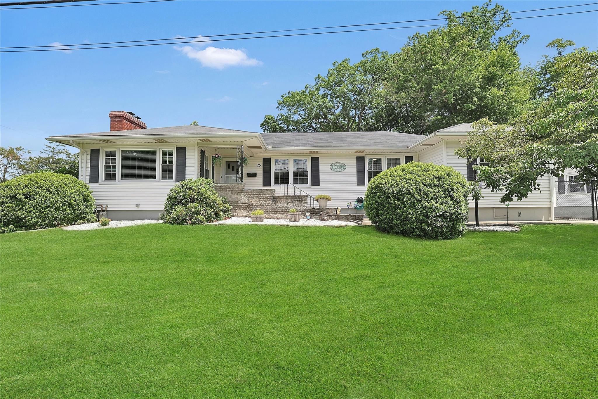 Property Photo:  25 Minerick Drive  NY 10980 
