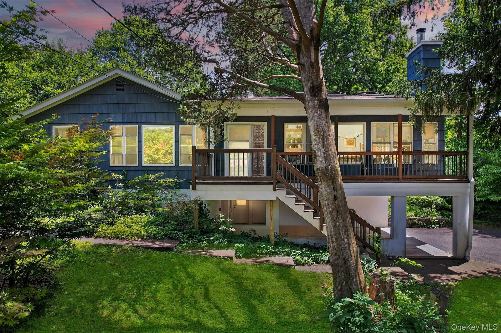 Property Photo:  17 Merriewold Lane N  NY 10950 