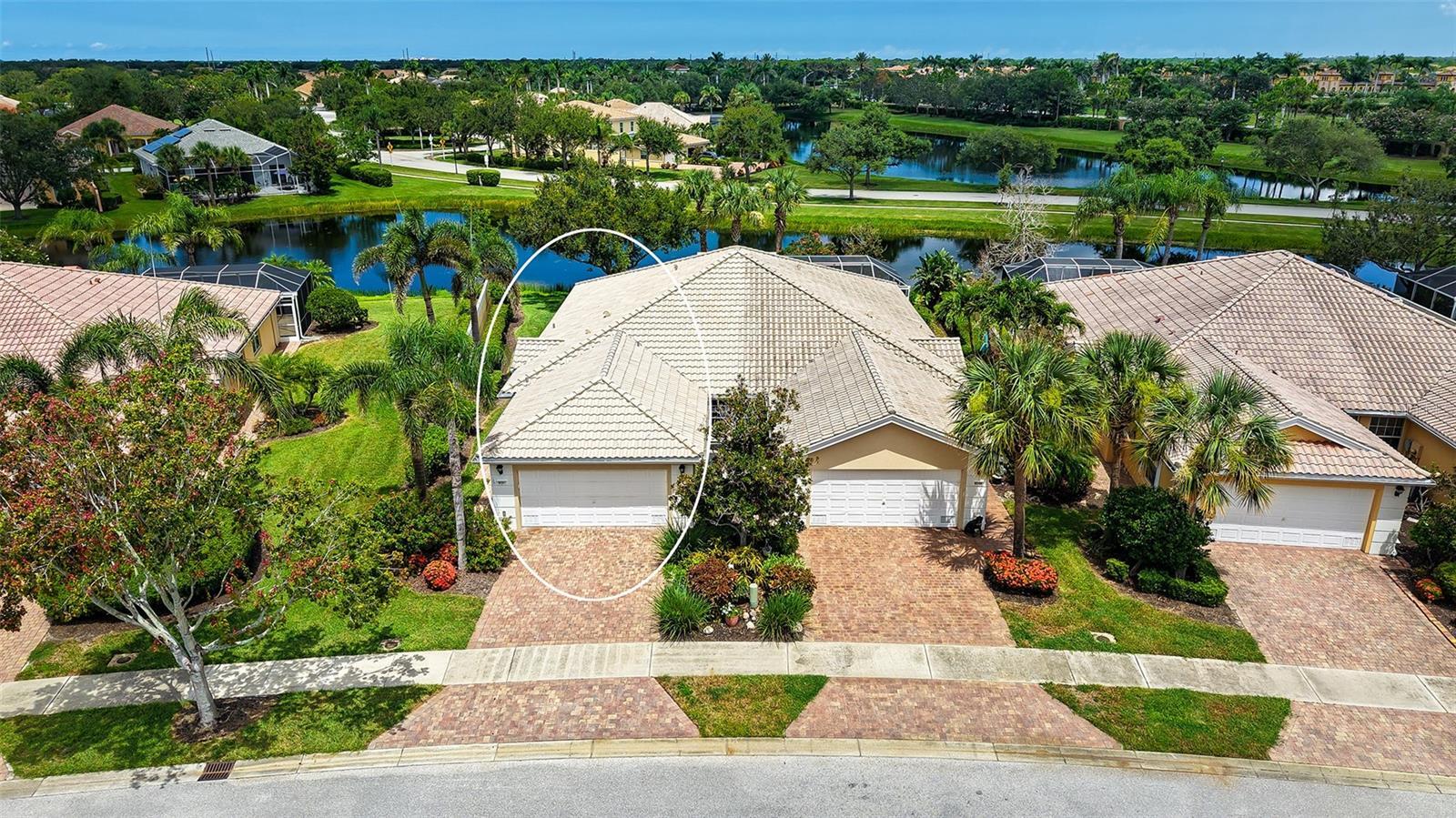 Property Photo: 6057 Erice Street FL 34293