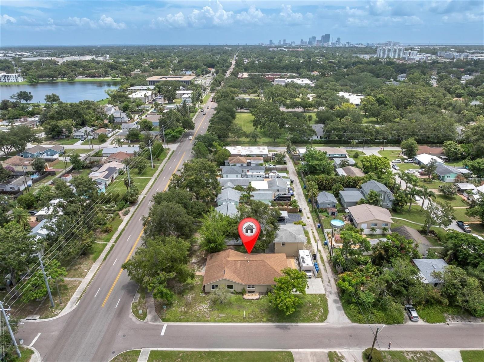 Property Photo: 4062 9th Avenue N FL 33713