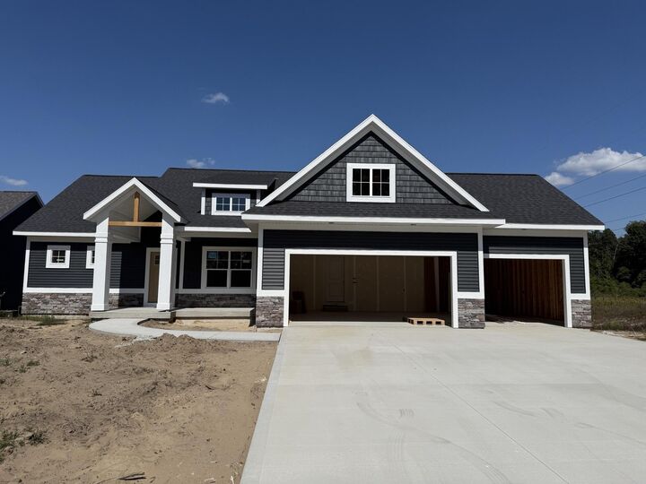 4663 Hidden Ridge Drive  Hudsonville MI 49426 photo