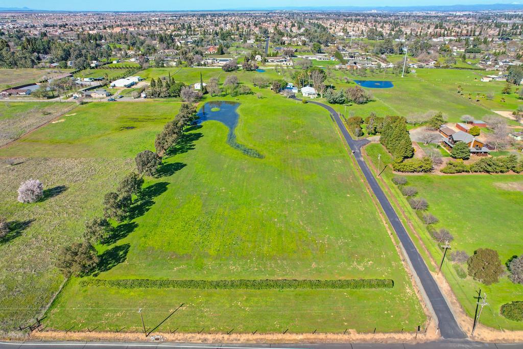 Property Photo:  3508 Vineyard Road  CA 95747 