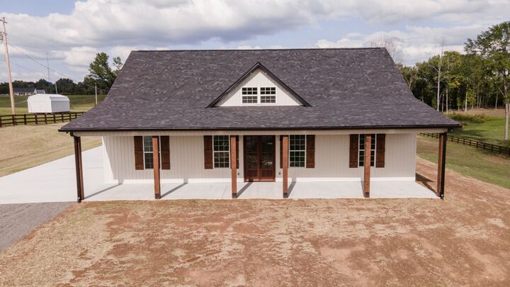 Property Photo:  882 Warner Bridge Rd  TN 37160 
