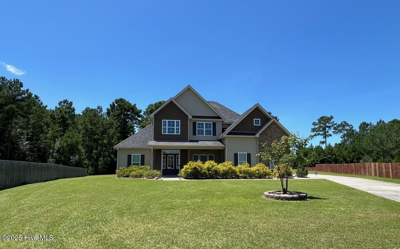Property Photo:  905 Albemarle Court  NC 28539 