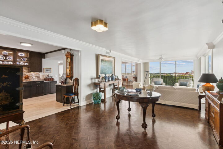 Property Photo: 2970 St Johns Avenue 9C FL 32205