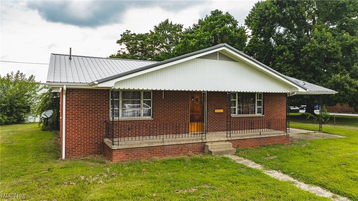 Property Photo: 1722 Washington Boulevard OH 45714
