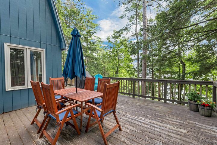 Property Photo:  18 Brightwaters Drive  NH 03855 