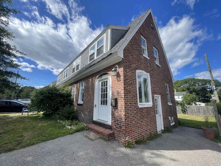 Property Photo: 70 Porpoise Way NH 03801