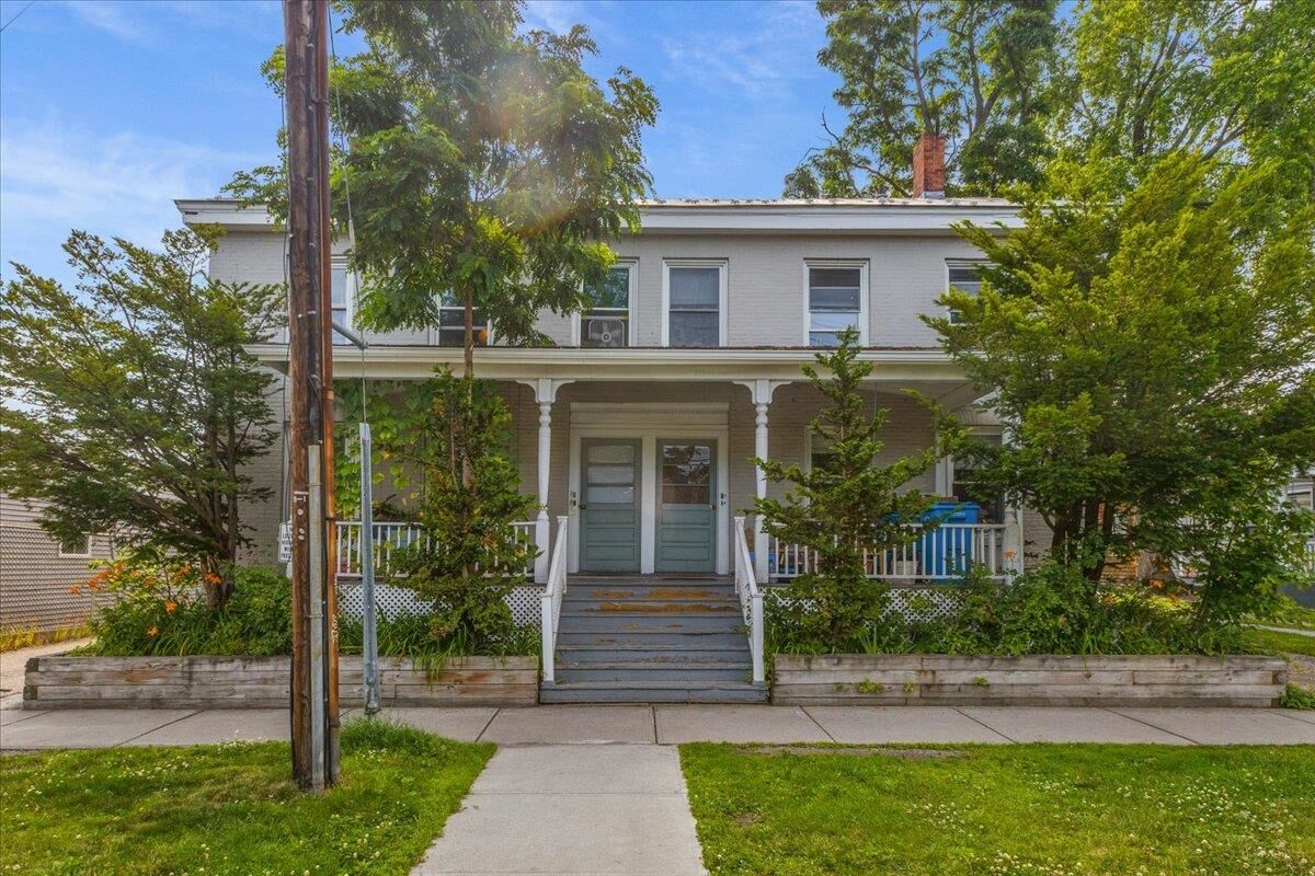 Property Photo:  61 Elmwood Avenue  VT 05401 
