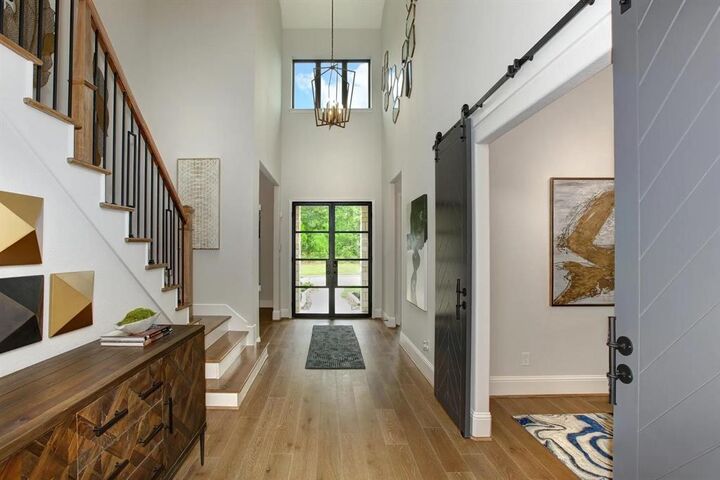 Property Photo: 2103 Hamilton Park Drive TX 76063
