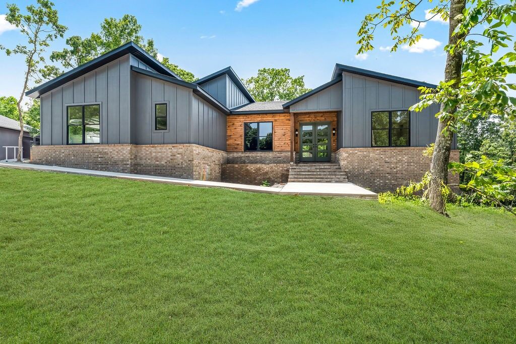 Property Photo:  5 Gilling Lane  AR 72714 