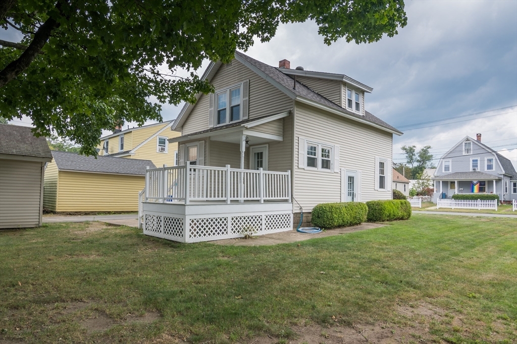 Property Photo: 102 Norwood St MA 01301