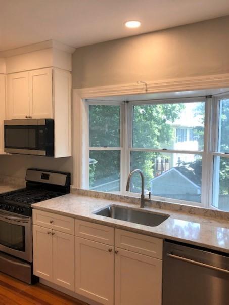 Property Photo:  15 Everett Avenue 1  RI 02906 
