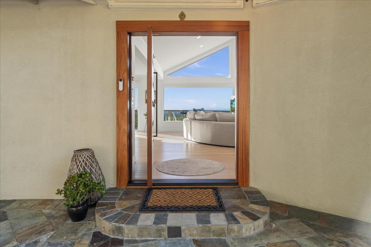 Property Photo: 136 Teresita Way CA 95032