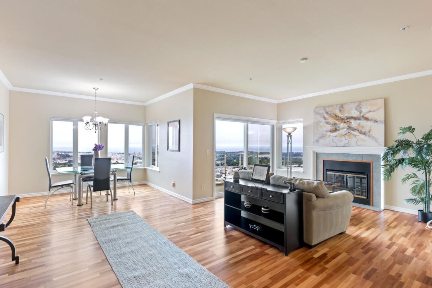 Property Photo:  323 Green Ridge Drive 3  CA 94014 