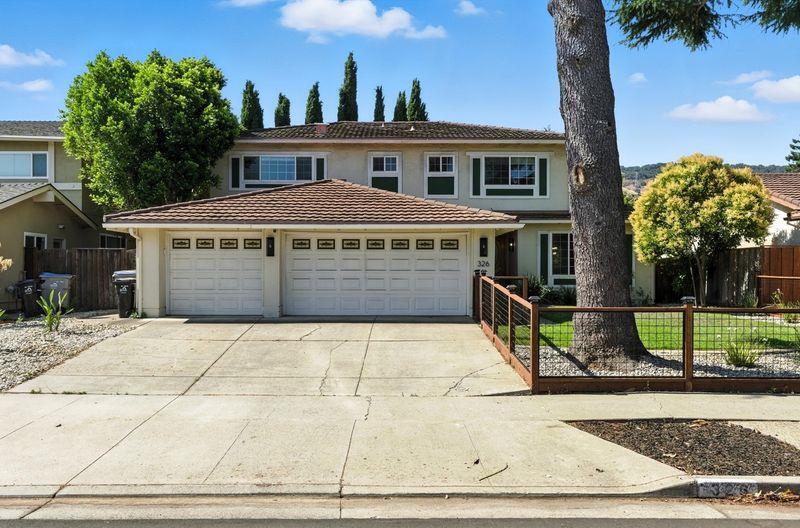 Property Photo: 326 El Molino Way CA 95119