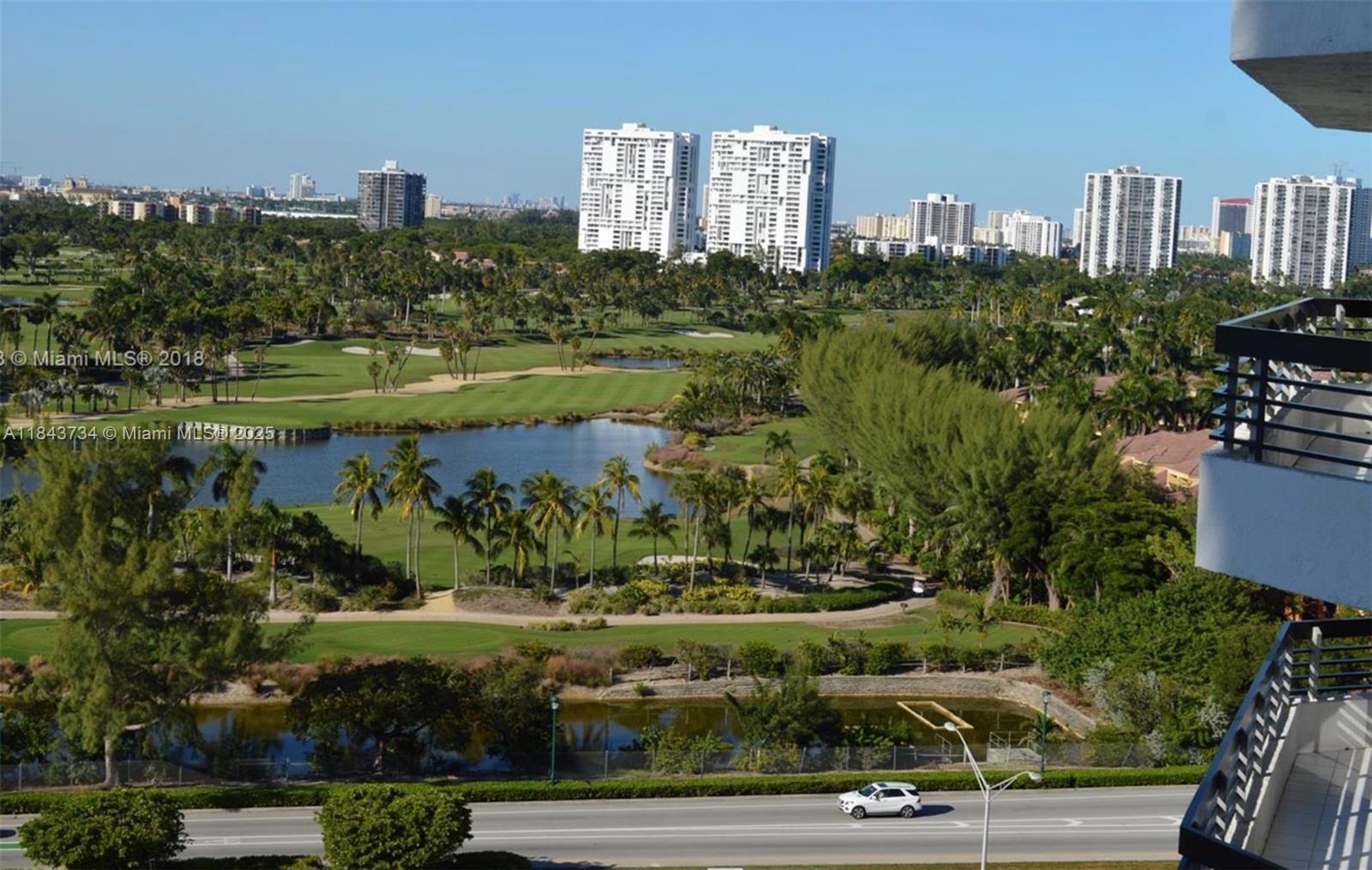 Property Photo: 3400 NE 192nd St 1407 FL 33180