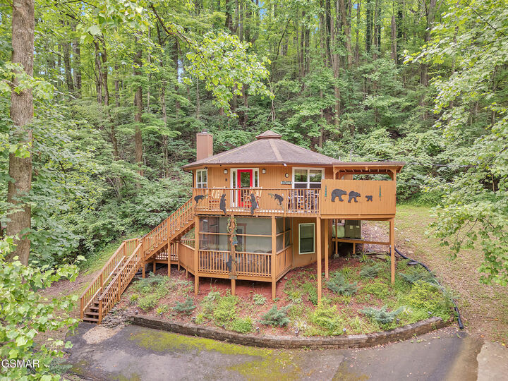 Property Photo: 1157 Villa Lane TN 37738
