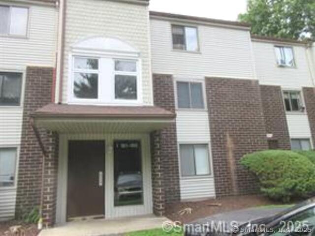Property Photo: 7 Padanaram Road I186 CT 06811