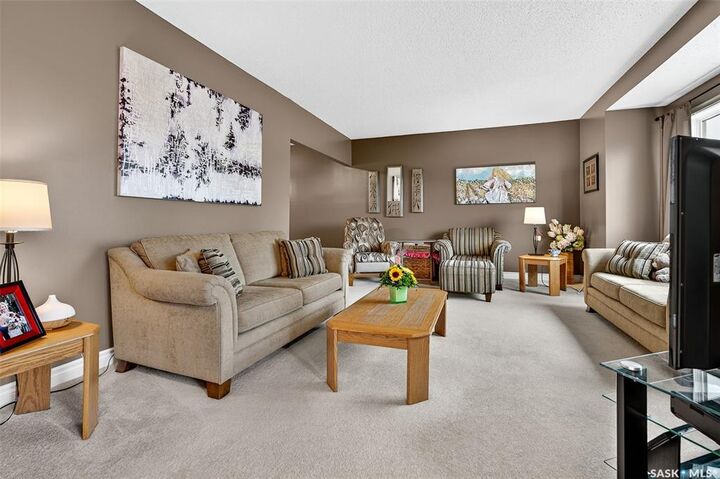 Property Photo: 1507 Duffield Street W SK S6H 6P5