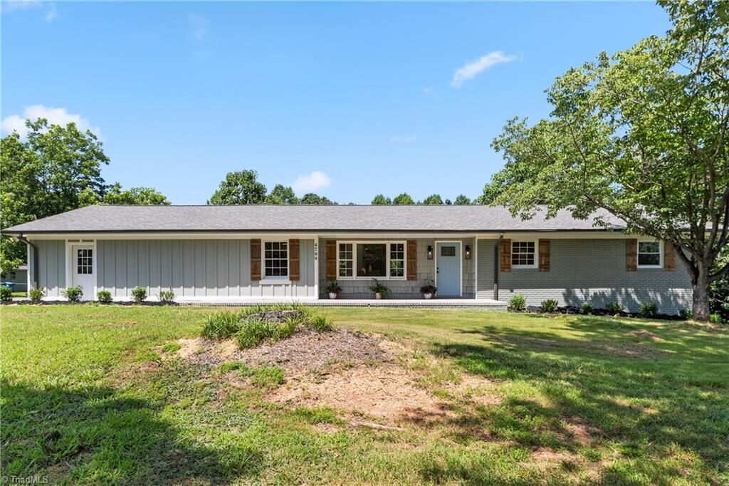 Property Photo: 4799 US Highway 601 NC 27028