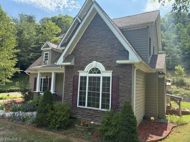 Property Photo:  3186 Silas Creek Road  NC 28643 