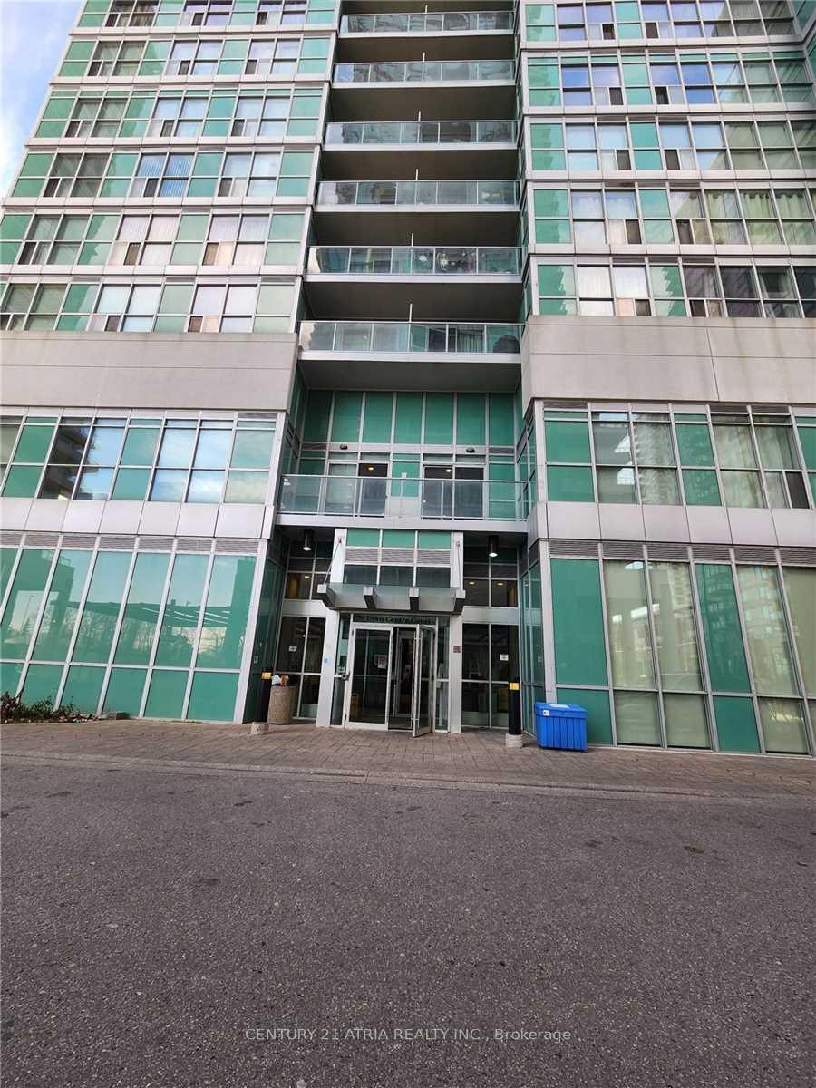 Property Photo: 70 Town Centre Court 2601 ON M1P 0B2