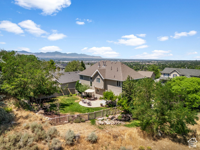 Property Photo: 1202 E Hickenlooper Way S UT 84020
